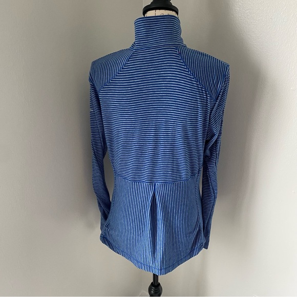 Columbia Sportswear Women's Layer First Stripe 1/2 Zip Running Top - Picture 3 of 6